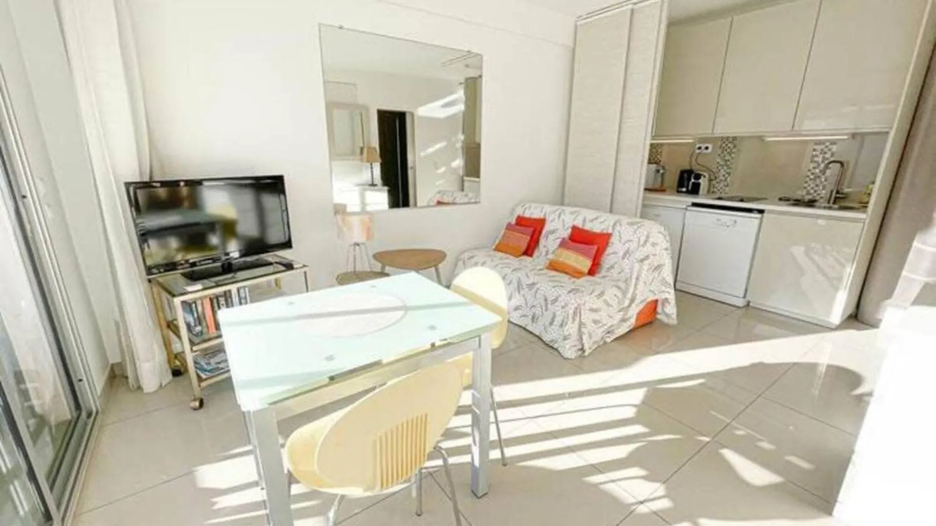 Le Rouaze Studio - Proche Carlton Et Martinez - Ideal Congres - Wifi Clim Cannes 0*,  Francie